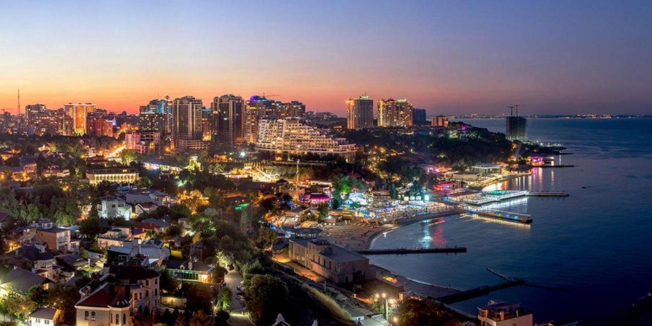 Аркадия Апартаменты На Первой Линии От Моря Odesa Exterior photo