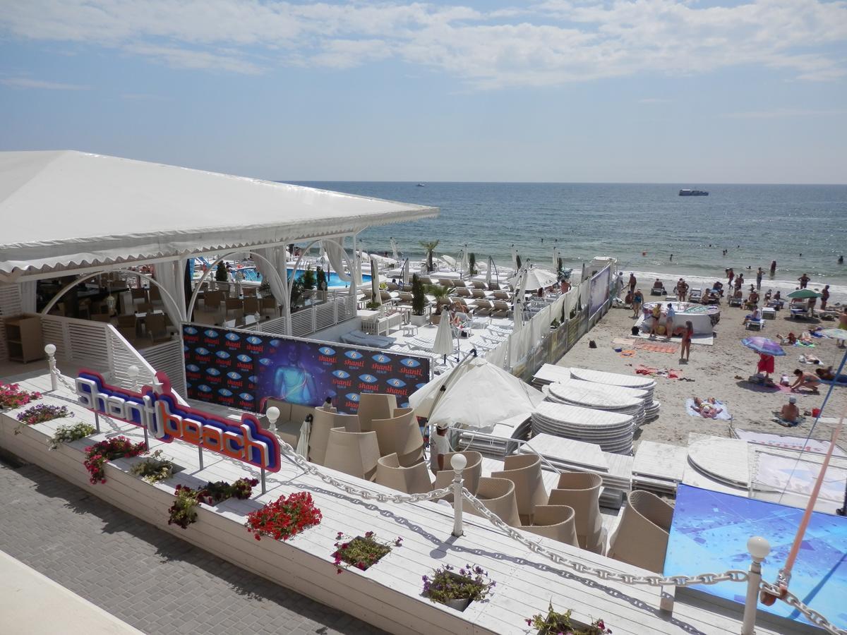 Аркадия Апартаменты На Первой Линии От Моря Odesa Exterior photo